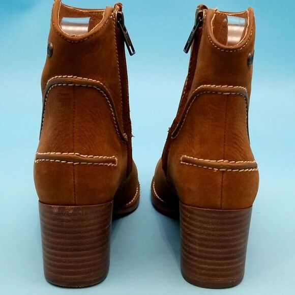 UGG Annie Leather Boots - Size 5.5 - Picture 4 of 6